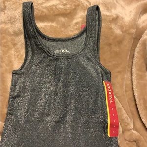 Woman’s Scoop Neck Fitted Tank Top